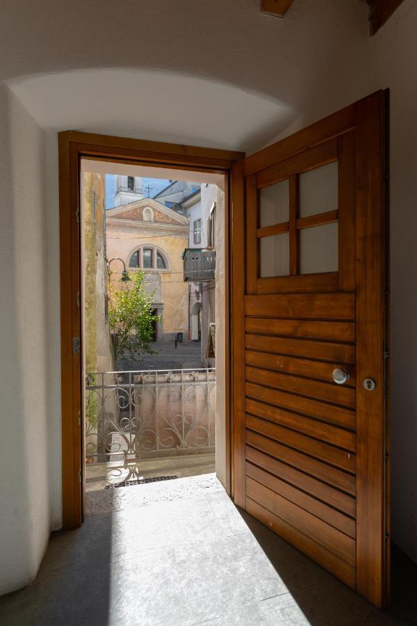 Appartamento Sant'Agostino Тирано Экстерьер фото